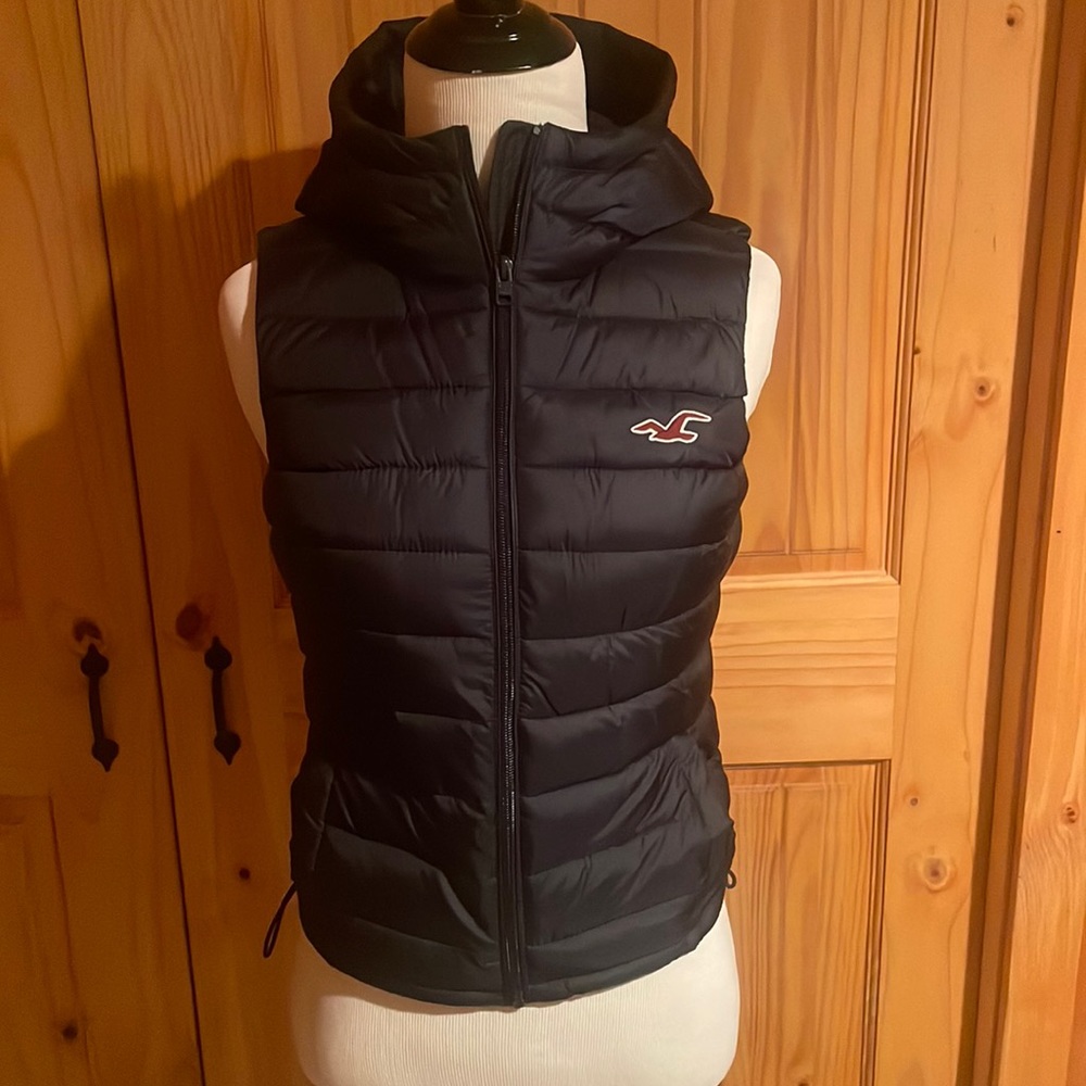 Hollister Navy Blue Winter Puffer Zip Up Vest